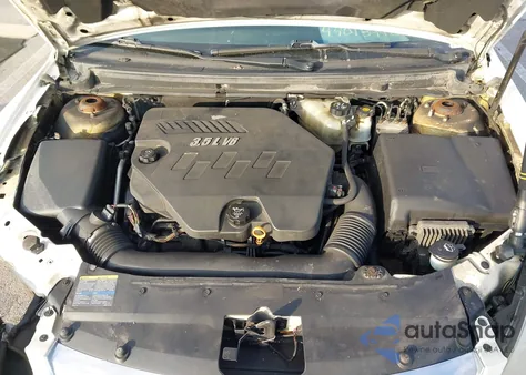 2008 Saturn Aura Xe z USA, uszkodzony, nr VIN 1G8ZS57N18F271202